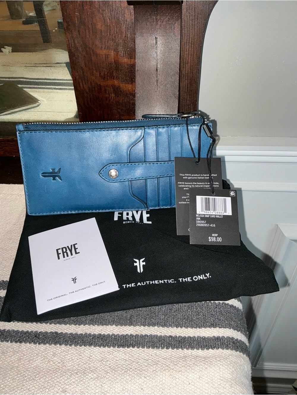 NWT Frye Melissa Leather Snap Card Wallet Ink Blue Retail $98 - Picture 2 of 11